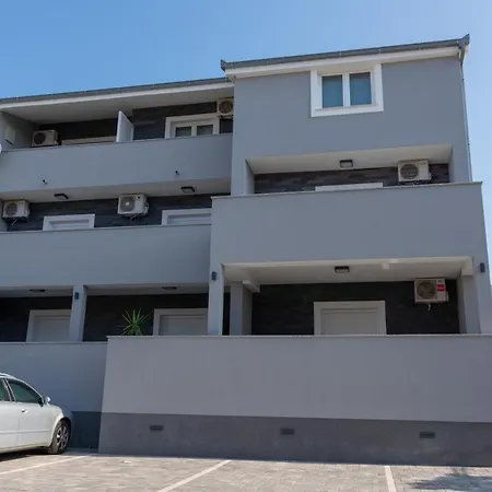 Blue Oasis Villa Kastela