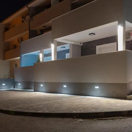 Blue Oasis Villa Kastela