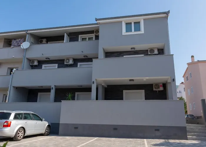 Blue Oasis Vila Kastela